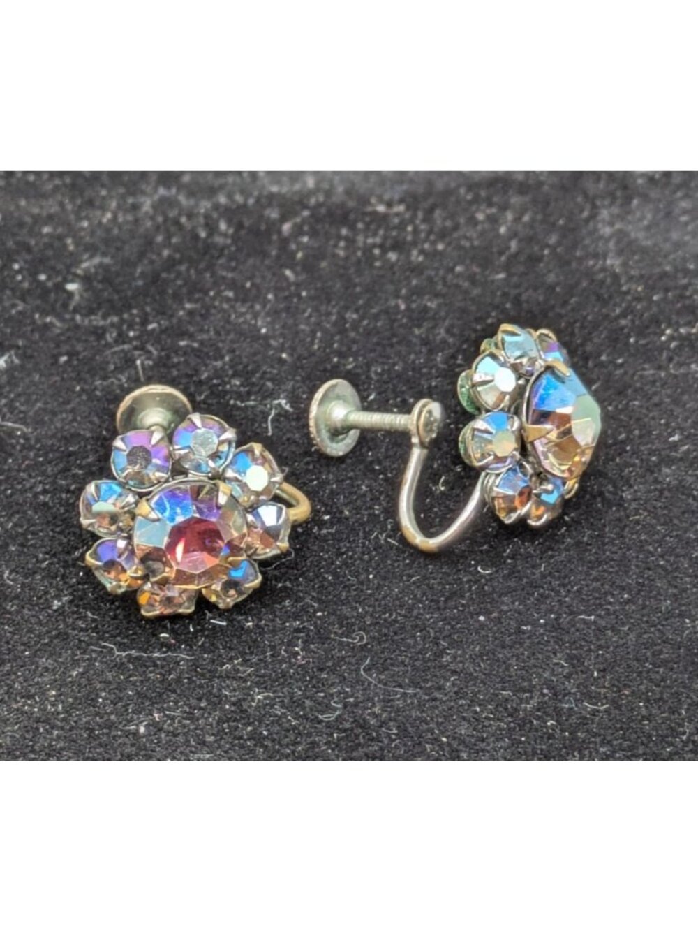 Vintage Aurora Borealis Screw Back Stud Earrings Halo Silver Tone Sparkle Glam